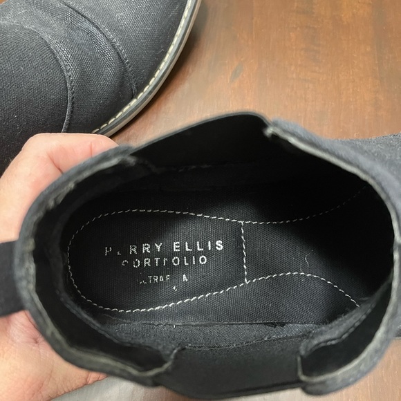 Perry Ellis Chelsea Boots - Picture 4 of 6